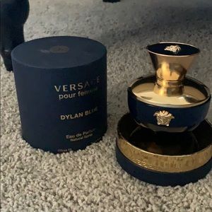 Versace pour femme Dylan Blue eau de parfume 3.4oz